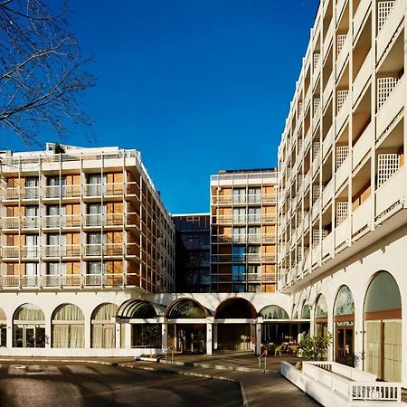 London Marriott Hotel Regents Park Exterior photo