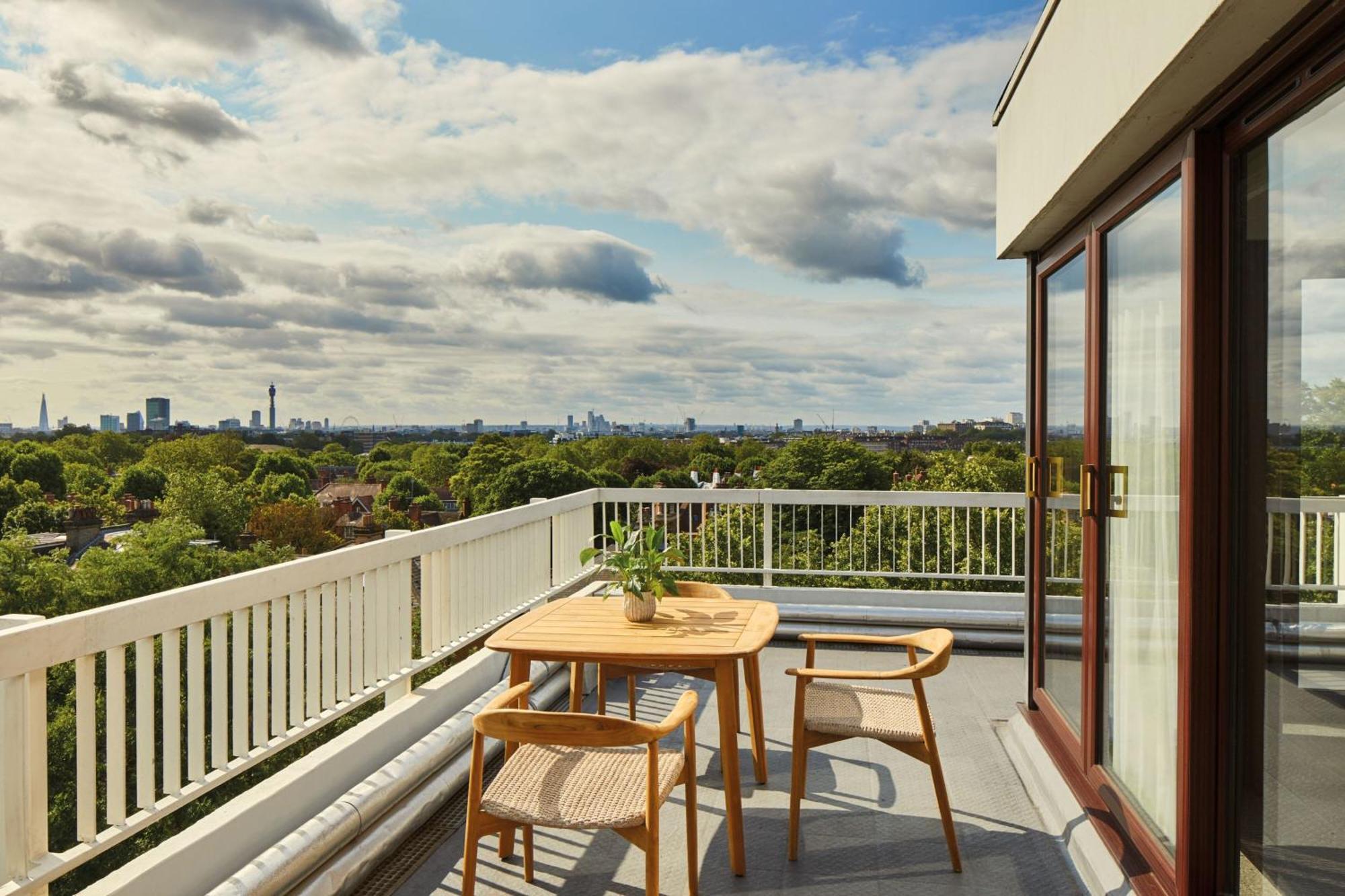 London Marriott Hotel Regents Park Exterior photo